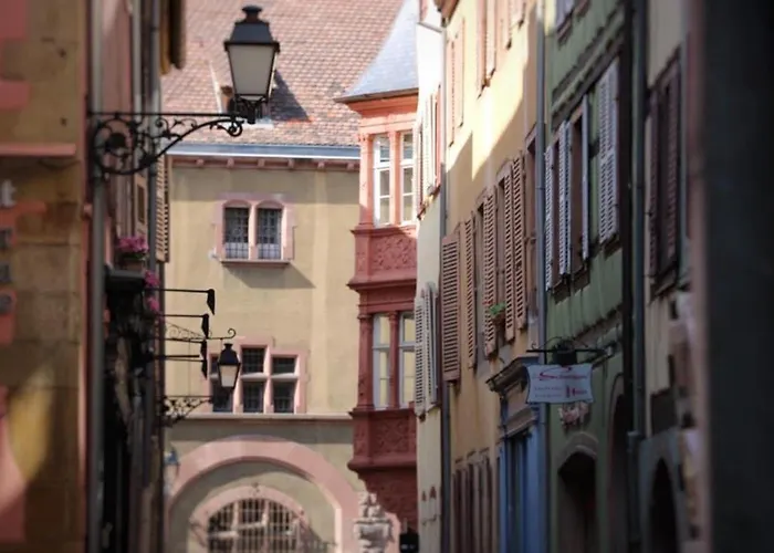 Renove Pres Du Centre De Avec Balcon, 2 Et Wi-fi Inclus - Fr-1-722-7 *