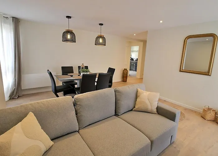 Renove Pres Du Centre De Avec Balcon, 2 Et Wi-fi Inclus - Fr-1-722-7 *